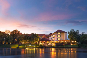 Гостиница RatiLanna Riverside Spa Resort  Чанг Фуак 